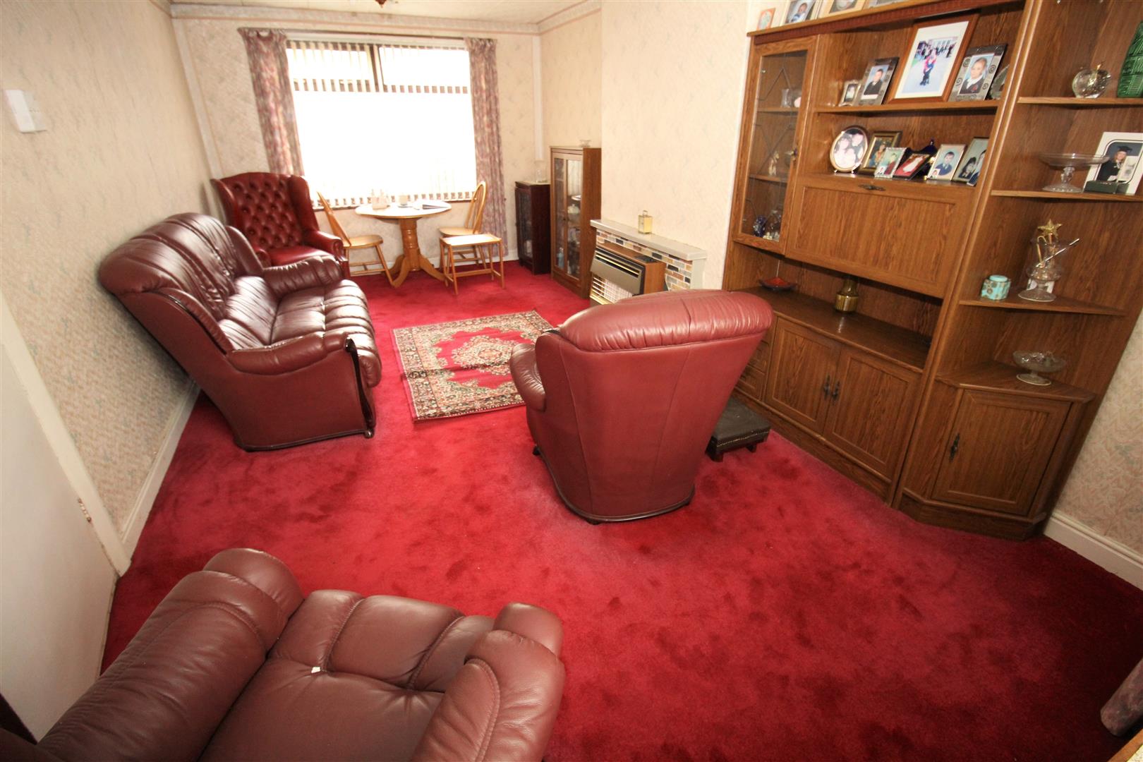 Through Lounge
